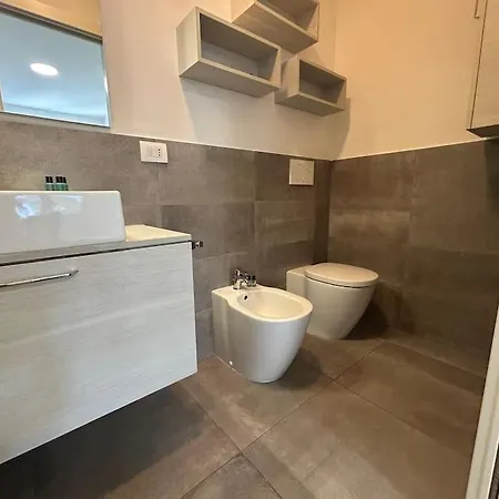 Maranello 6 Chilometri - Casa Ferrari 2 Bedroom Parcheggio Privato Apartment *