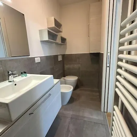 Maranello 6 Chilometri - Casa Ferrari 2 Bedrooms Parcheggio Privato *