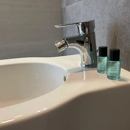 Maranello 6 Chilometri - Casa Ferrari 2 Bedrooms Parcheggio Privato Montale (Emilia-Romagna)