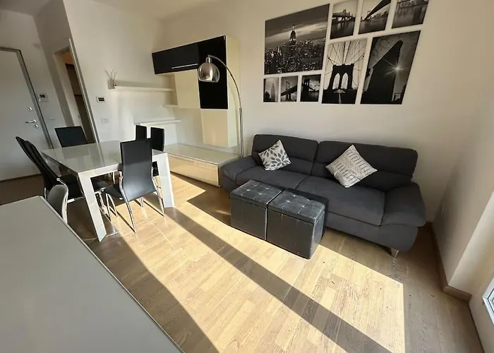 Maranello 6 Chilometri - Casa Ferrari 2 Bedrooms Parcheggio Privato アパート Montale (Emilia-Romagna)