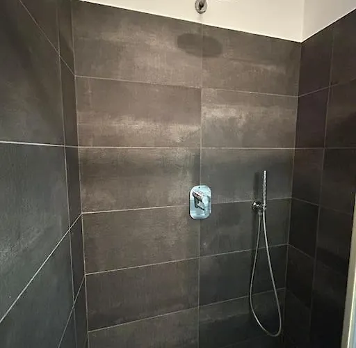 Apartment Maranello 6 Chilometri - Casa Ferrari 2 Bedrooms Parcheggio Privato Montale (Emilia-Romagna)