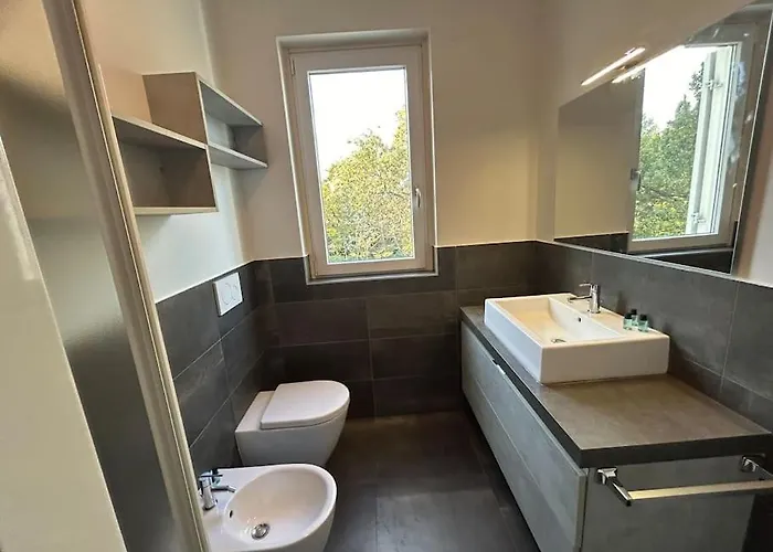 Maranello 6 Chilometri - Casa Ferrari 2 Bedrooms Parcheggio Privato *