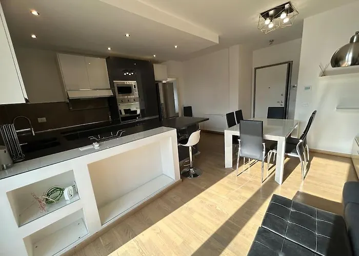 Maranello 6 Chilometri - Casa Ferrari 2 Bedrooms Parcheggio Privato Montale (Emilia-Romagna)