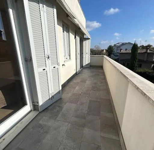 Maranello 6 Chilometri - Casa Ferrari 2 Bedrooms Parcheggio Privato アパート Montale (Emilia-Romagna)